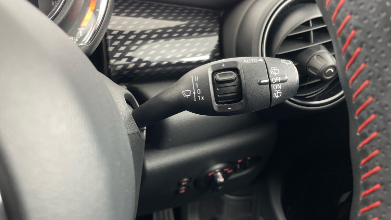 MINI Hatchback 2.0 Cooper S Sport II 3dr Auto [Comfort Pack] Petrol Hatchback